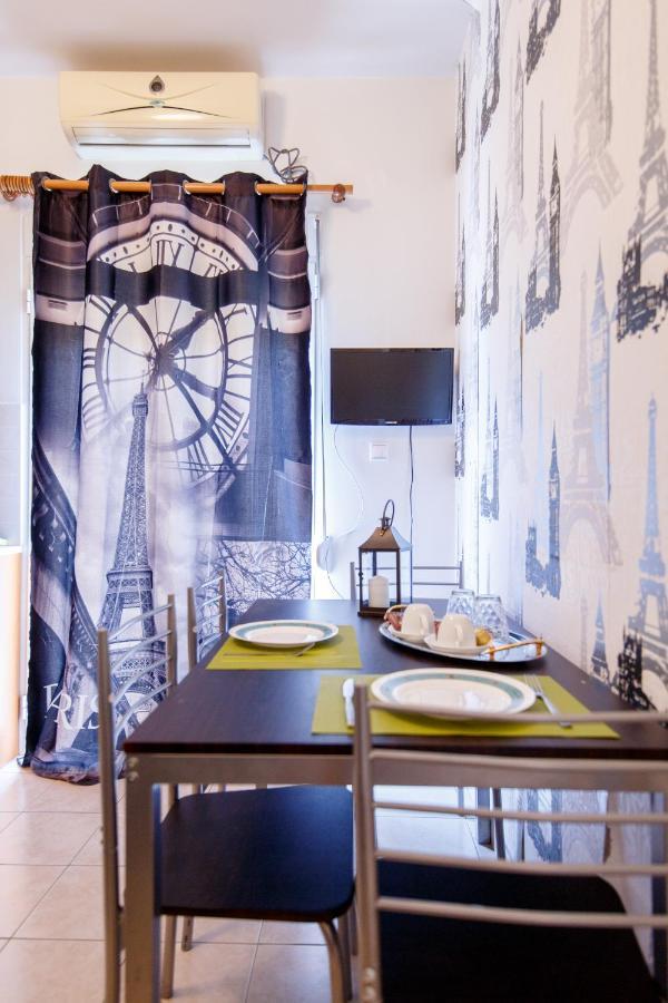 Modern Apartment Каламата Екстер'єр фото